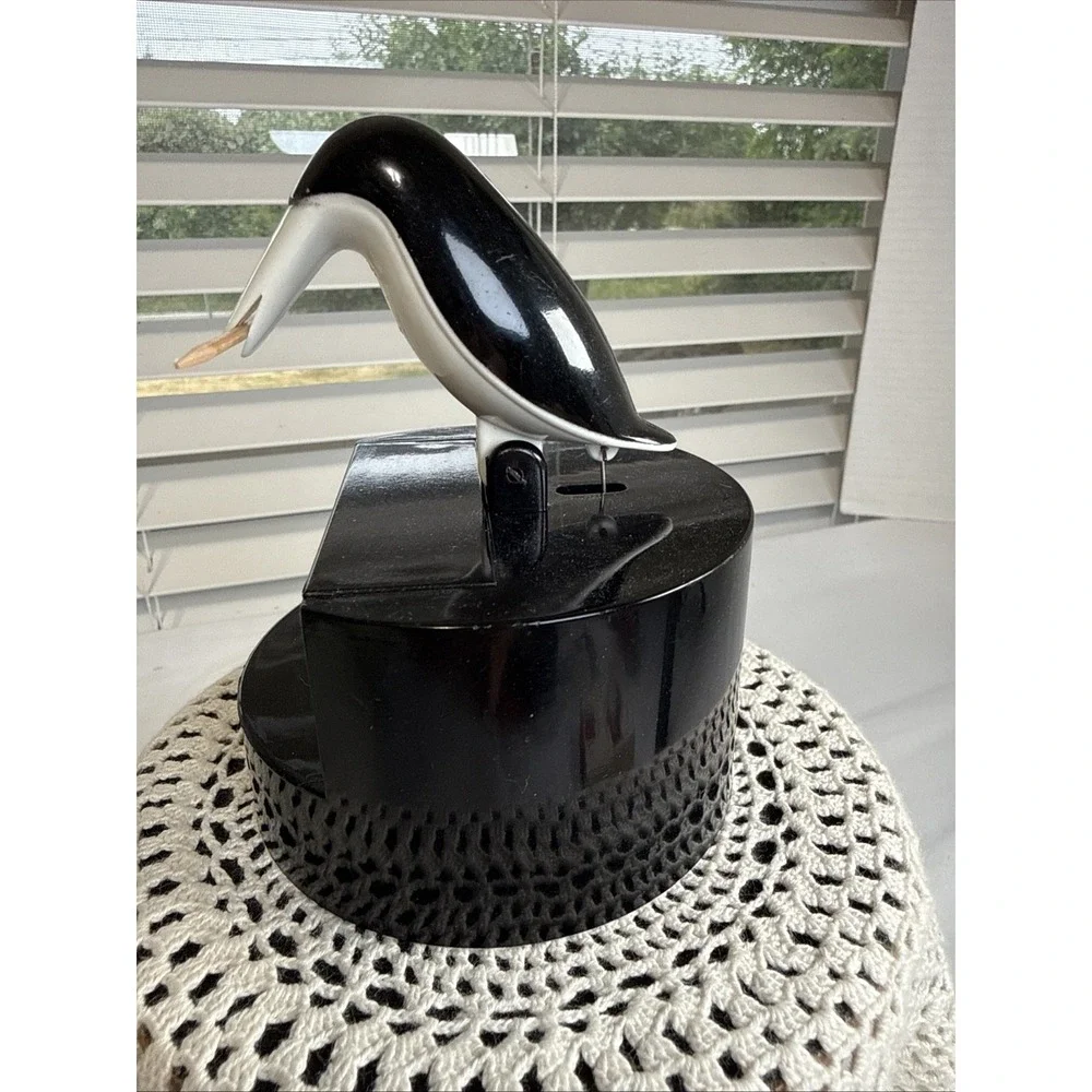 Black Vtg Penguin Bird Toothpick Dispenser Holder Mechanical Plastic Novelty
